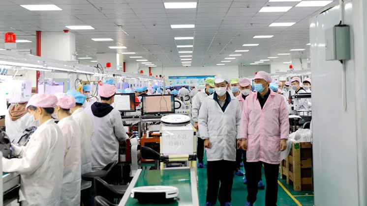 市委常委、市委統戰部部長王和平:企業反映的問題我們都要解決，越快越好！”